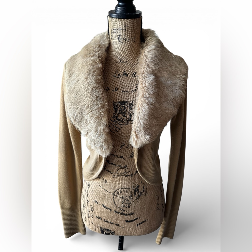 Y2k Xoxo Tan Faux Fur Collar Cropped Cardigan